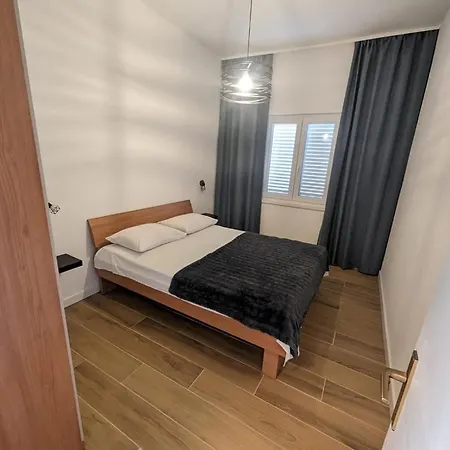 Gasthuis Joso 3*